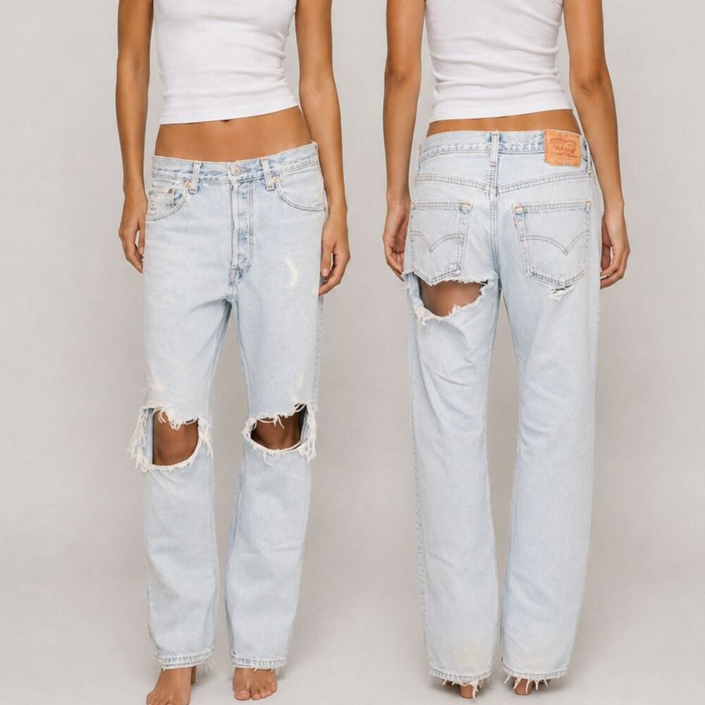 Vintage Levi’s 501 Distressed Boyfriend Jeans Size Medium 31W 30L